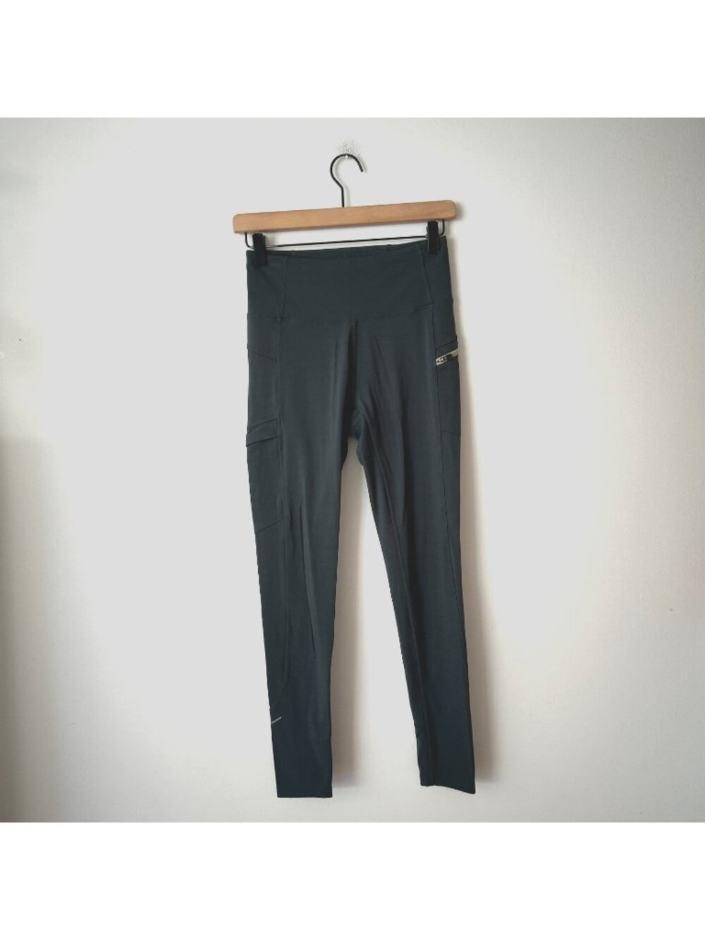 Stio Glide Tech Green Athletic Hiking Leggings Women's Size Small